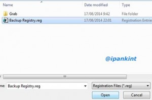 Memilih File Backup Registry