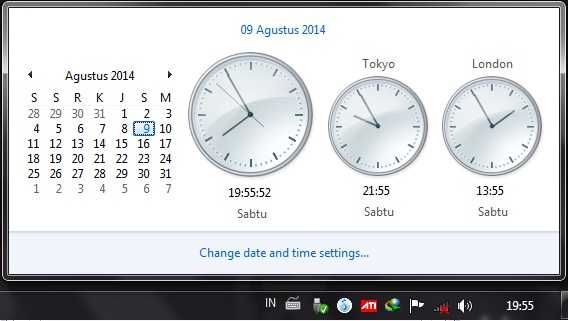 Tampilan 3 Zona Waktu berbeda pada Windows 7